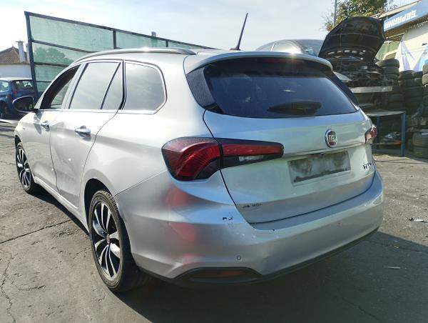 Farolim Stop Drt para FIAT TIPO Hatchback - Procarro