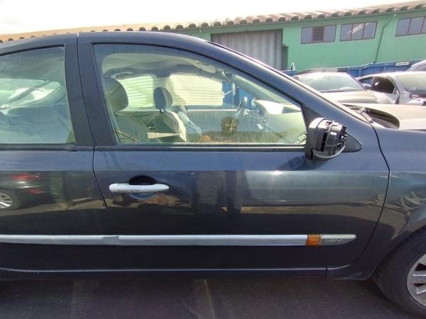 Right front door RENAULT LAGUNA II (BG0/1_) | 01 - 07