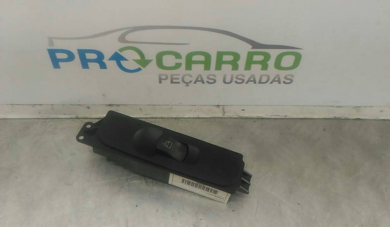 Interrupteur de vitre avant droite MERCEDES-BENZ SPRINTER 3,5-t Camião de plataforma/chassis (906) | 06 - 