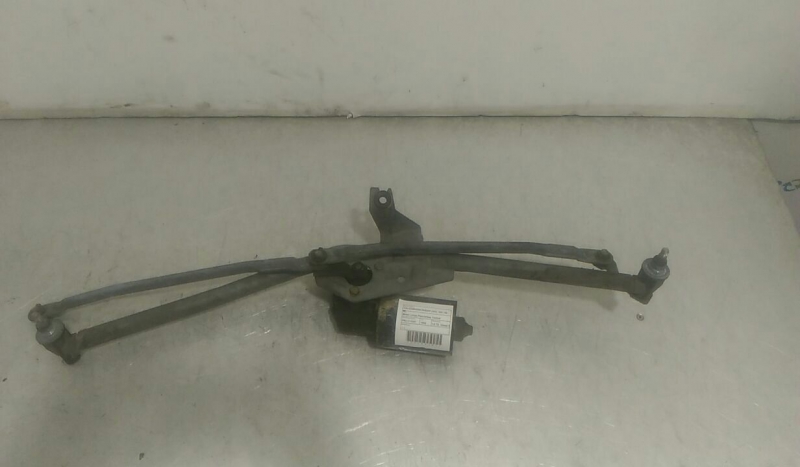 Motor Limpa Pára-brisas Central VOLKSWAGEN PASSAT (3A2, 35I) | 88 - 97