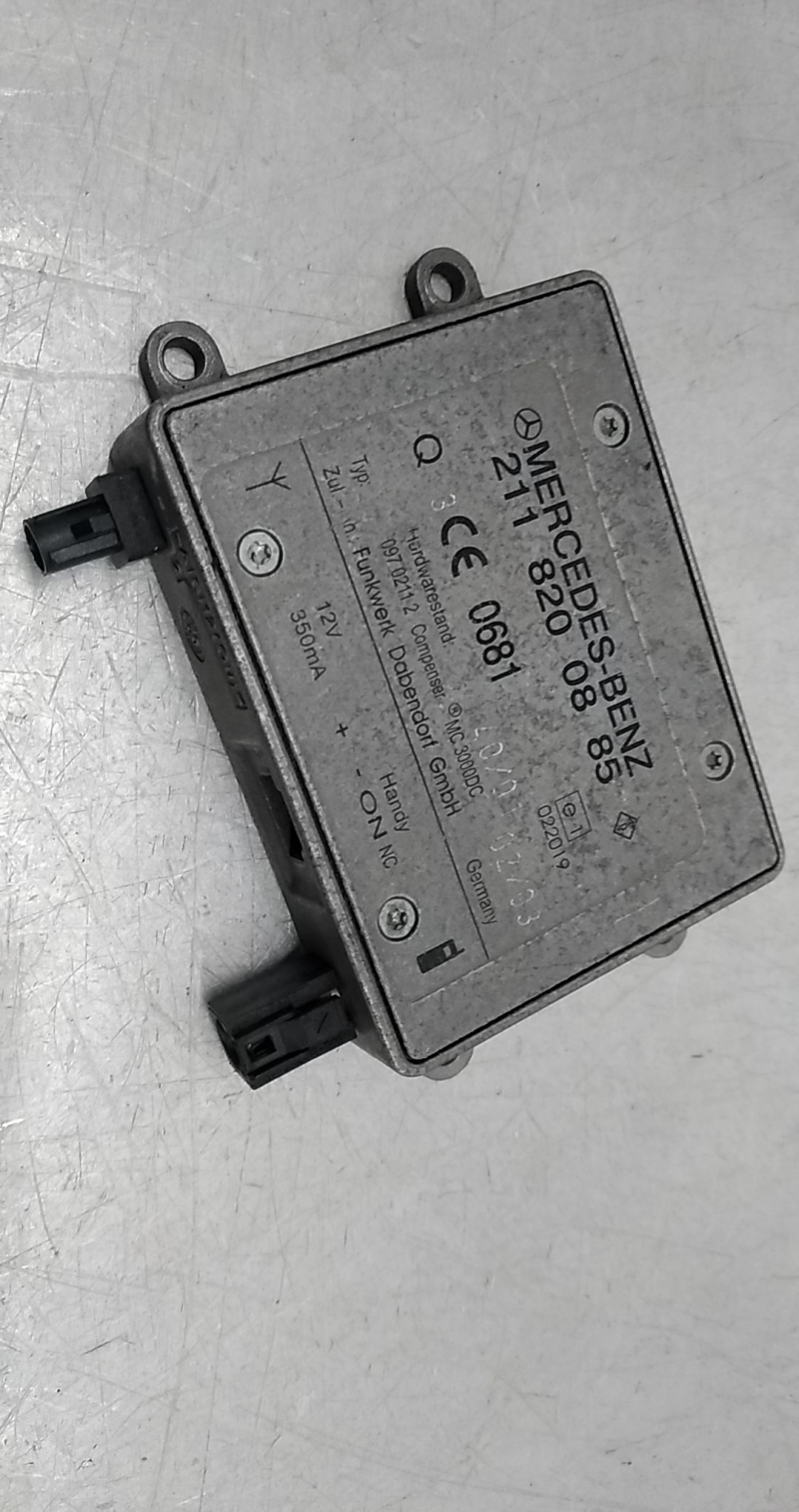 Amplificador Antena MERCEDES-BENZ E-CLASS (W211) | 02 - 09 Imagem-0