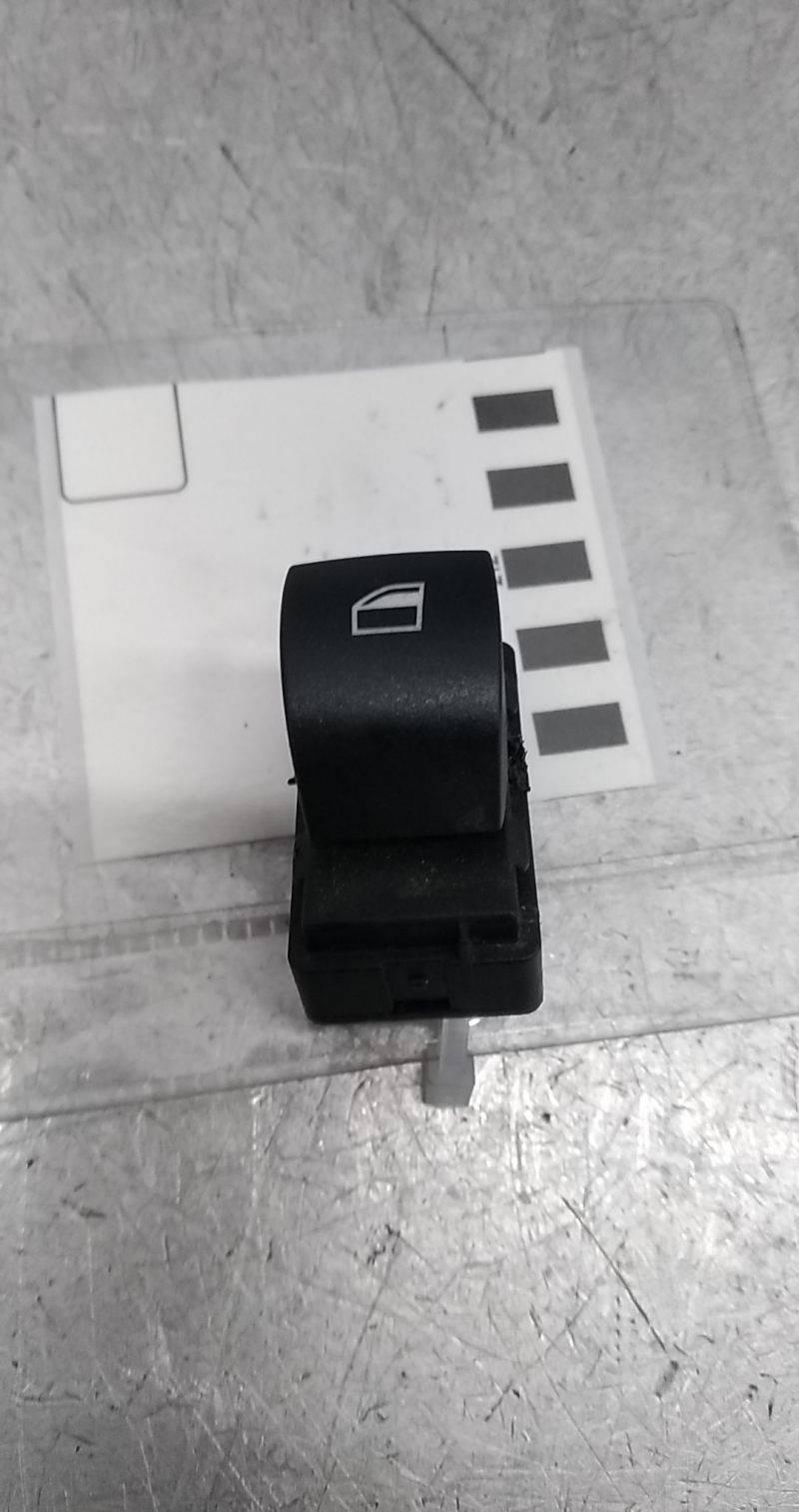 Interruptores dos Vidros Trs Esq (20354284).