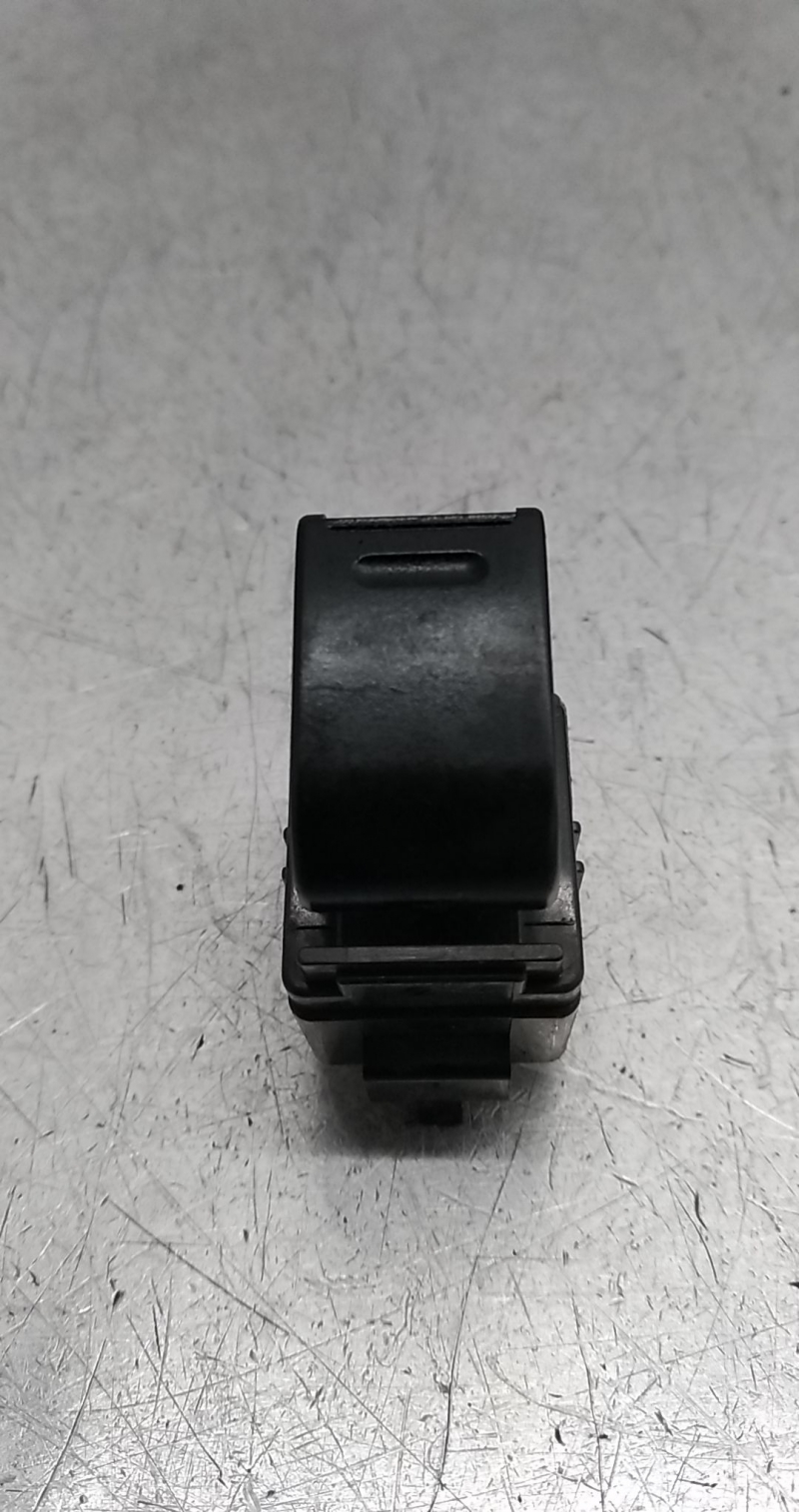 Interruptores dos Vidros Frt Drt (20359305).