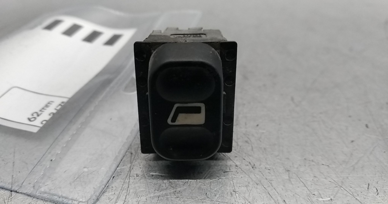 Interruptores dos Vidros Frt Drt (20362109).