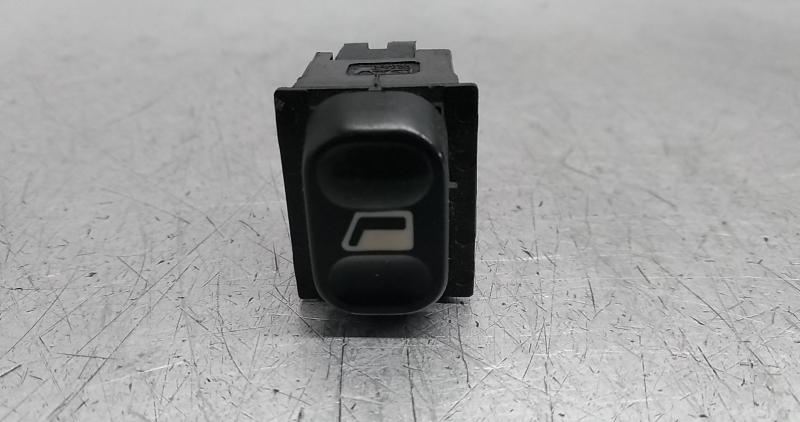 Interruptores dos Vidros Frt Esq (20363740).