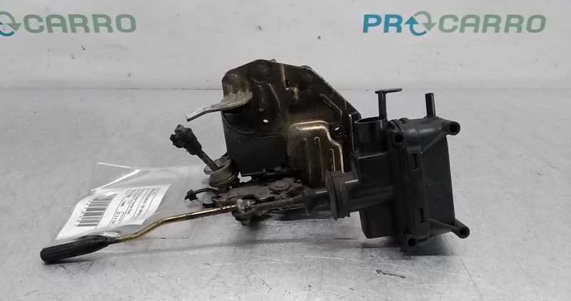 Fecho da Porta Frente Esq (20367830).