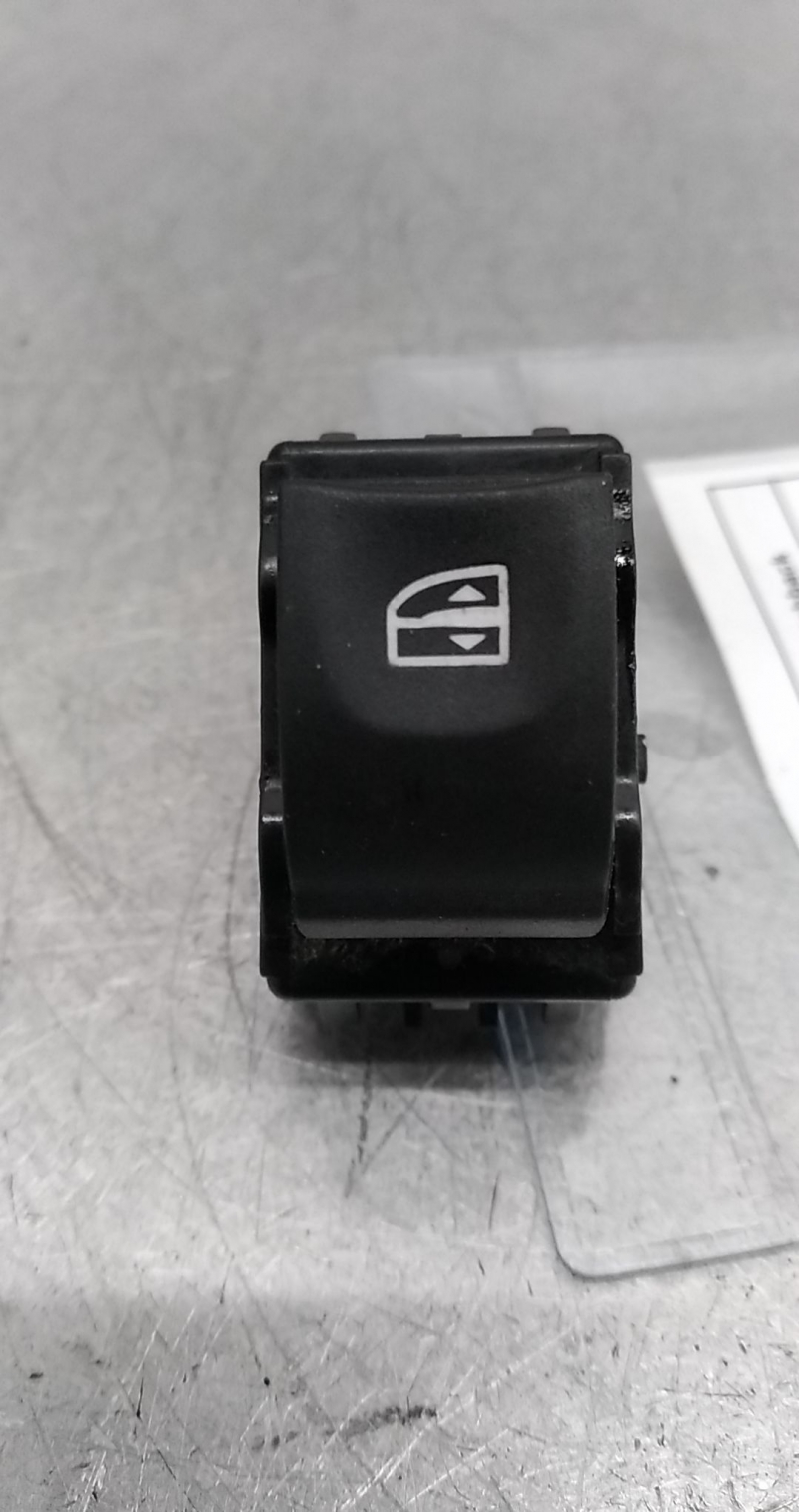 Interruptores dos Vidros Trs Esq (20369223).