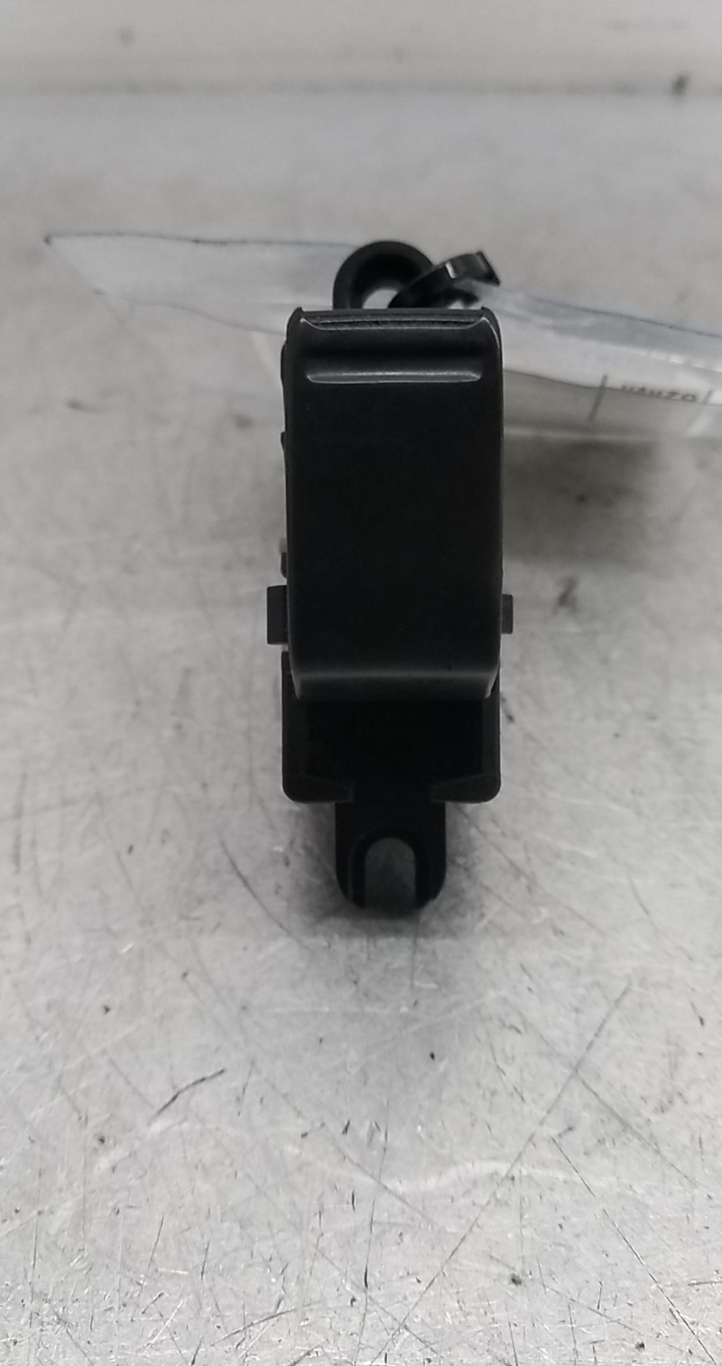 Interruptores dos Vidros Frt Drt (20373073).