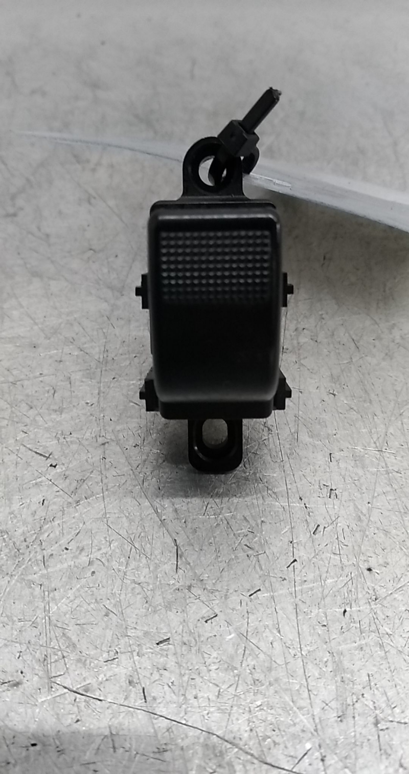 Interrupteur de vitre arrière droite MAZDA 6 Hatchback (GG) | 02 - 08