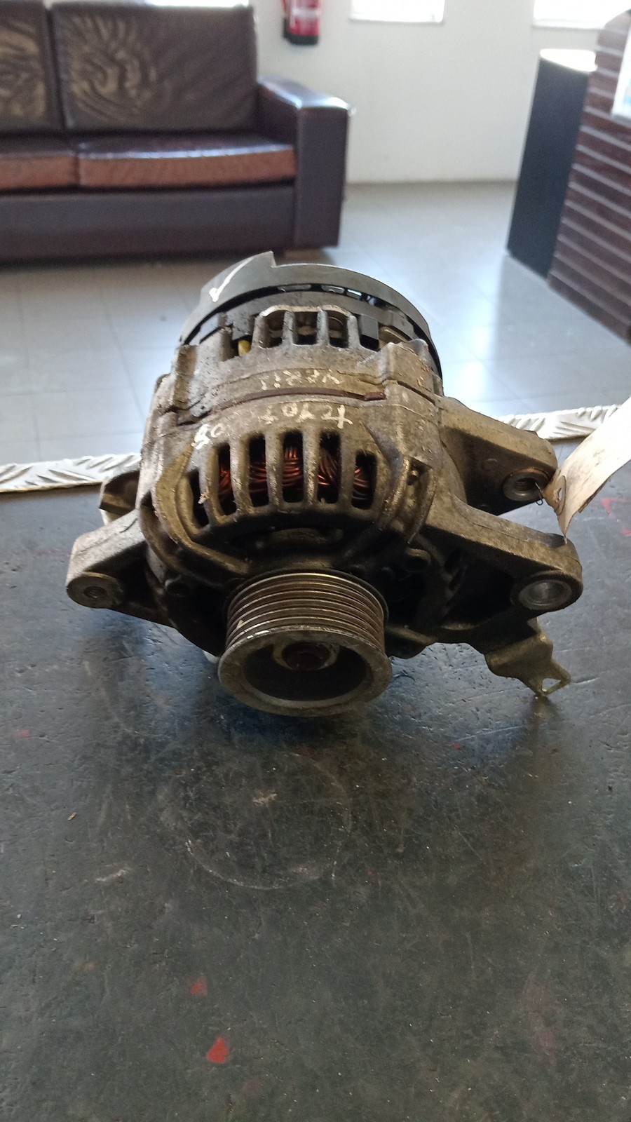 Alternador TOYOTA YARIS 05- Imagem-3