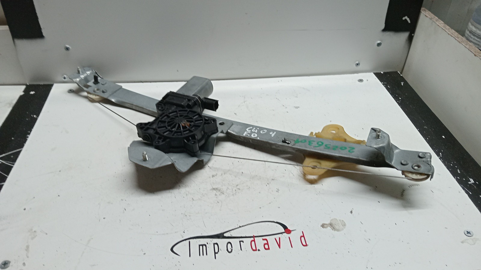 Elevador Frente Dto Electrico RENAULT CLIO IV Caixa | 14 -  Imagem-1