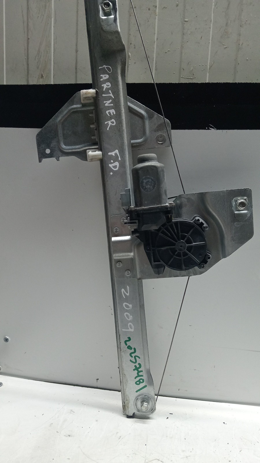 Elevador Frente Dto Electrico PEUGEOT - ID S_117480