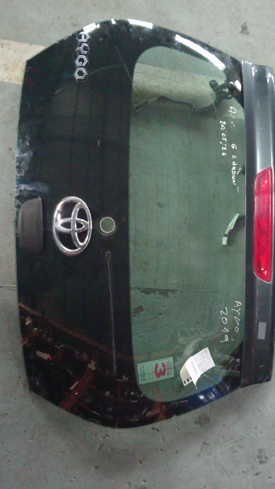 Tampa da Mala TOYOTA - ID S_118531