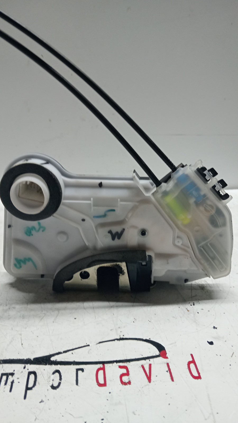Fecho da Porta Frente Esq TOYOTA AYGO (_B4_) | 14 -  Imagem-2
