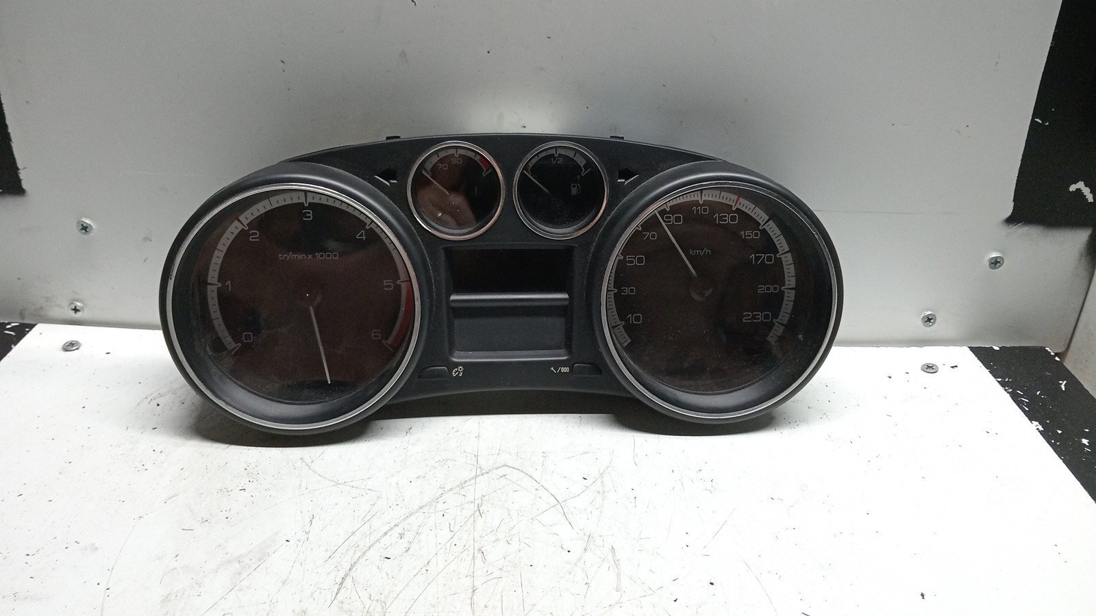 Quadrante PEUGEOT 308 SW I (4E_, 4H_) | 07 - 14 Imagem-1