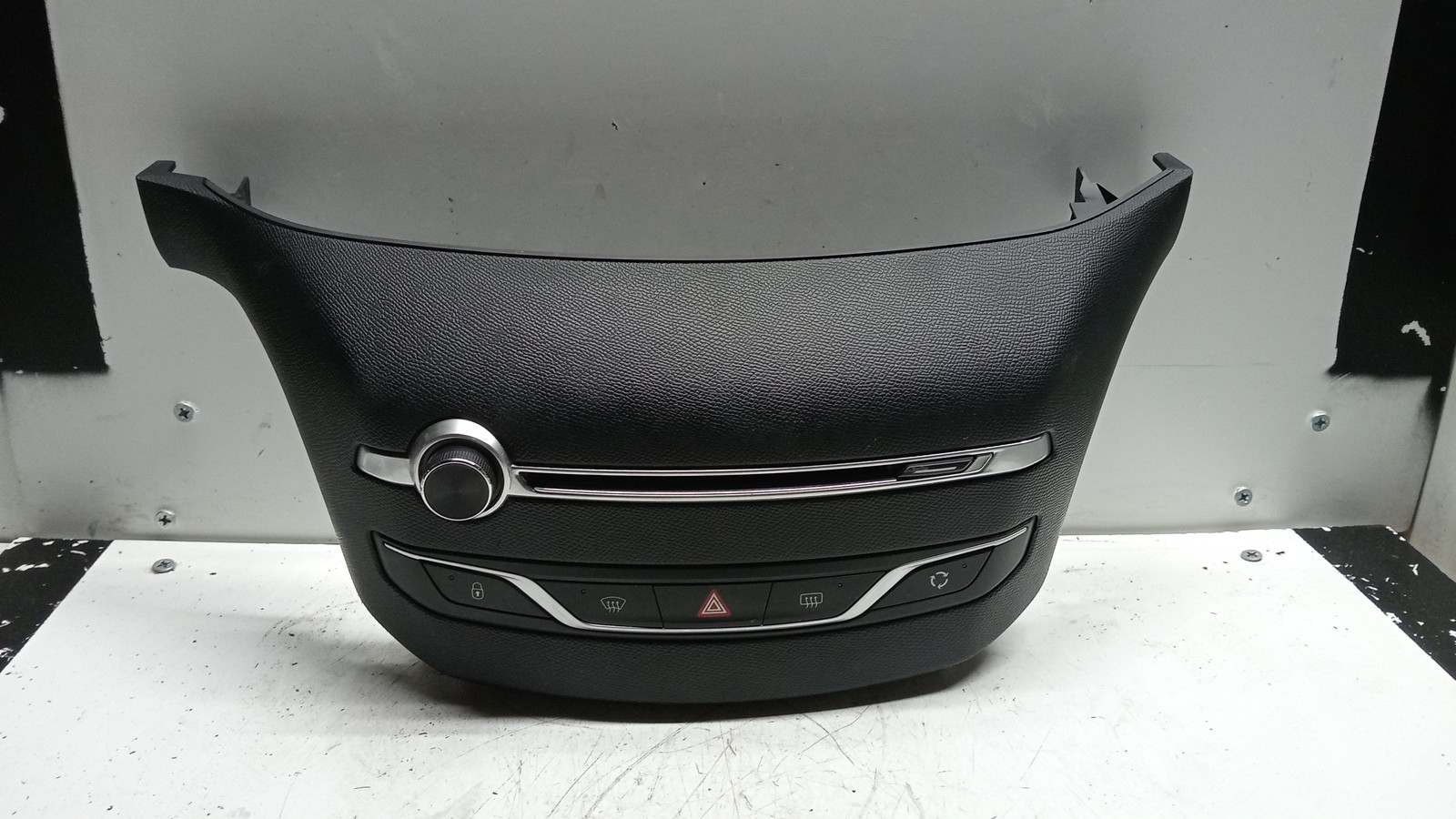 Comando de Chaufagem PEUGEOT 308 SW II | 14 -  Imagem-2