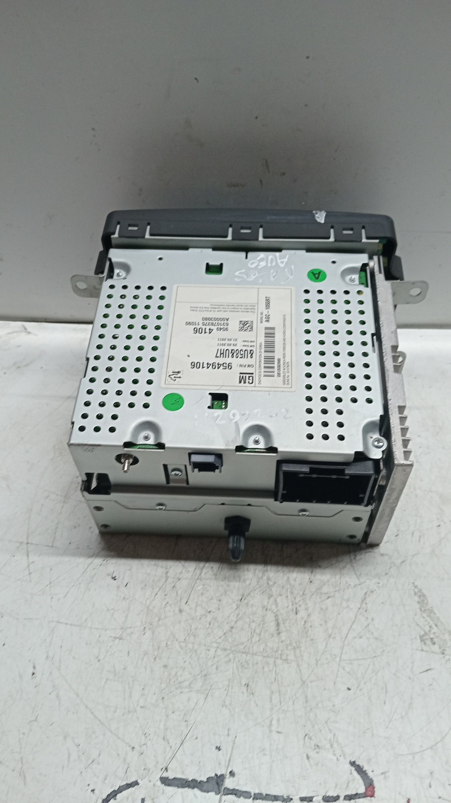 Radio CHEVROLET AVEO Hatchback (T300) | 11 -  Imagem-1