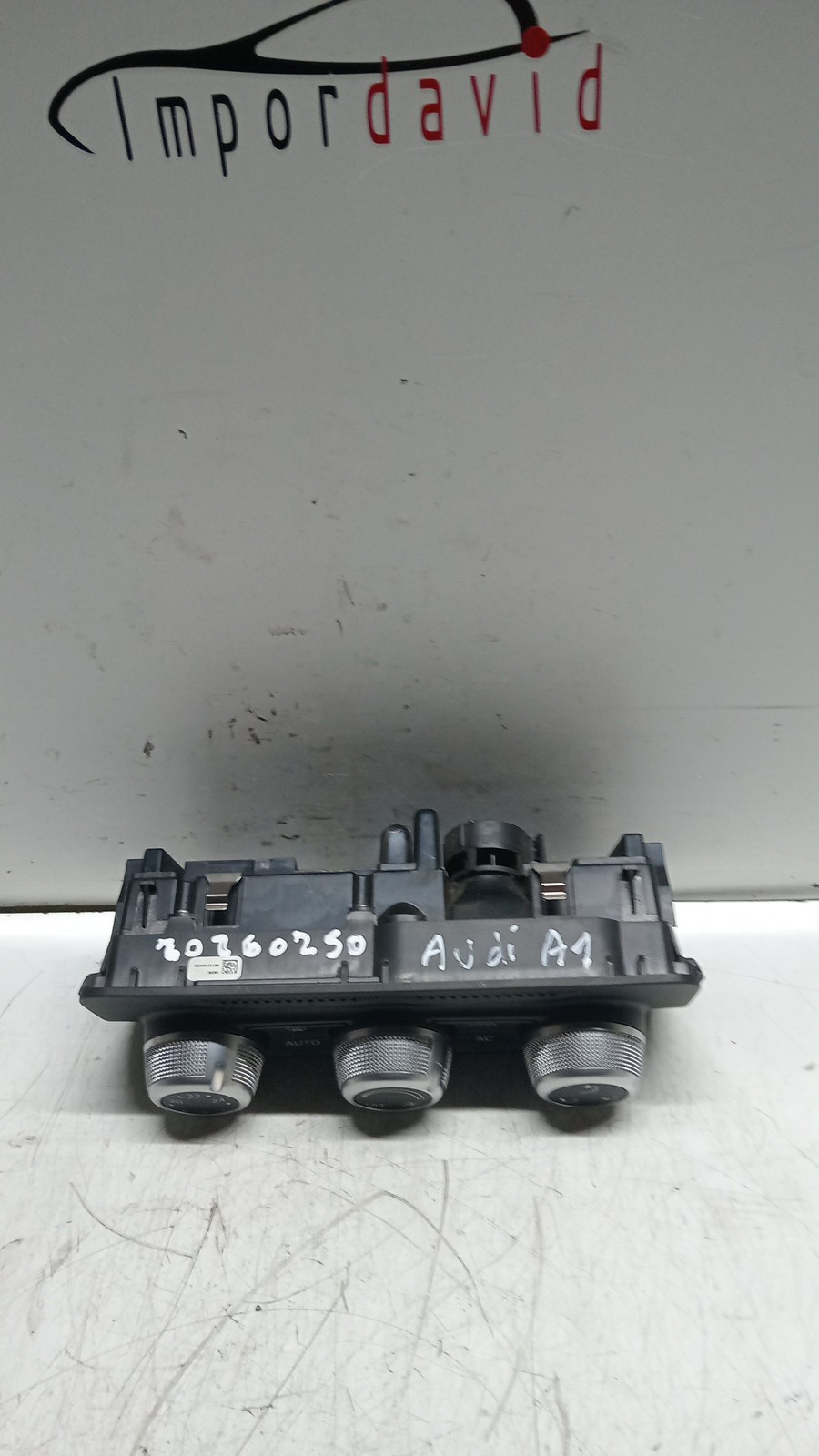 Comando de Chaufagem AUDI - ID S_120249