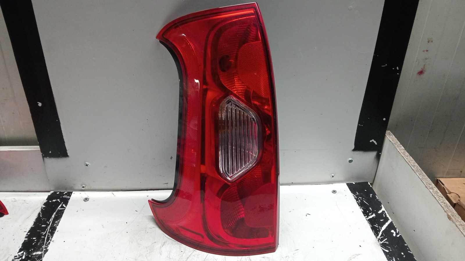 Farolim Stop Esq FIAT - ID S_120289