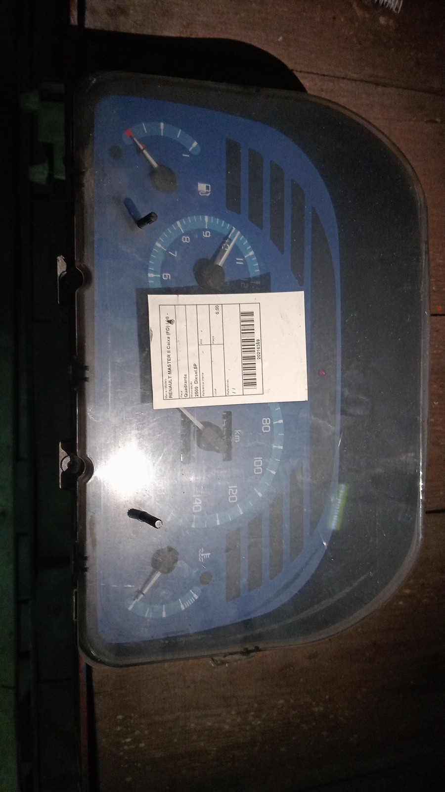 Quadrante RENAULT MASTER II Caixa (FD) | 98 -  Imagem-3