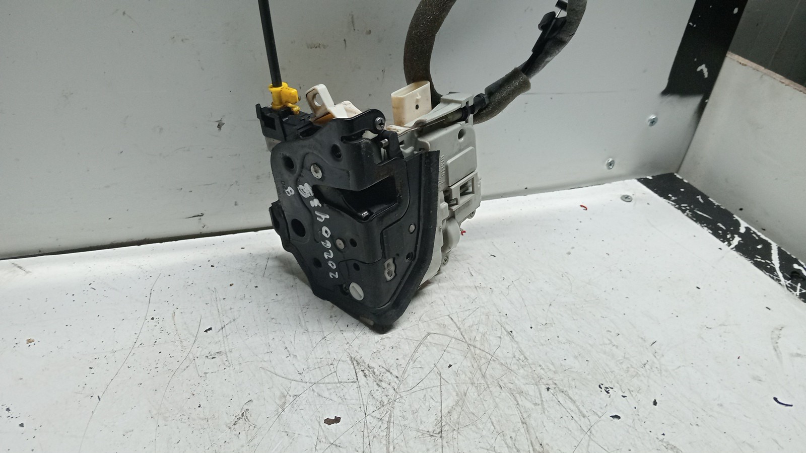 Fecho da Porta Frente Dto AUDI A1 (8X1, 8XK) | 10 - 18 Imagem-1