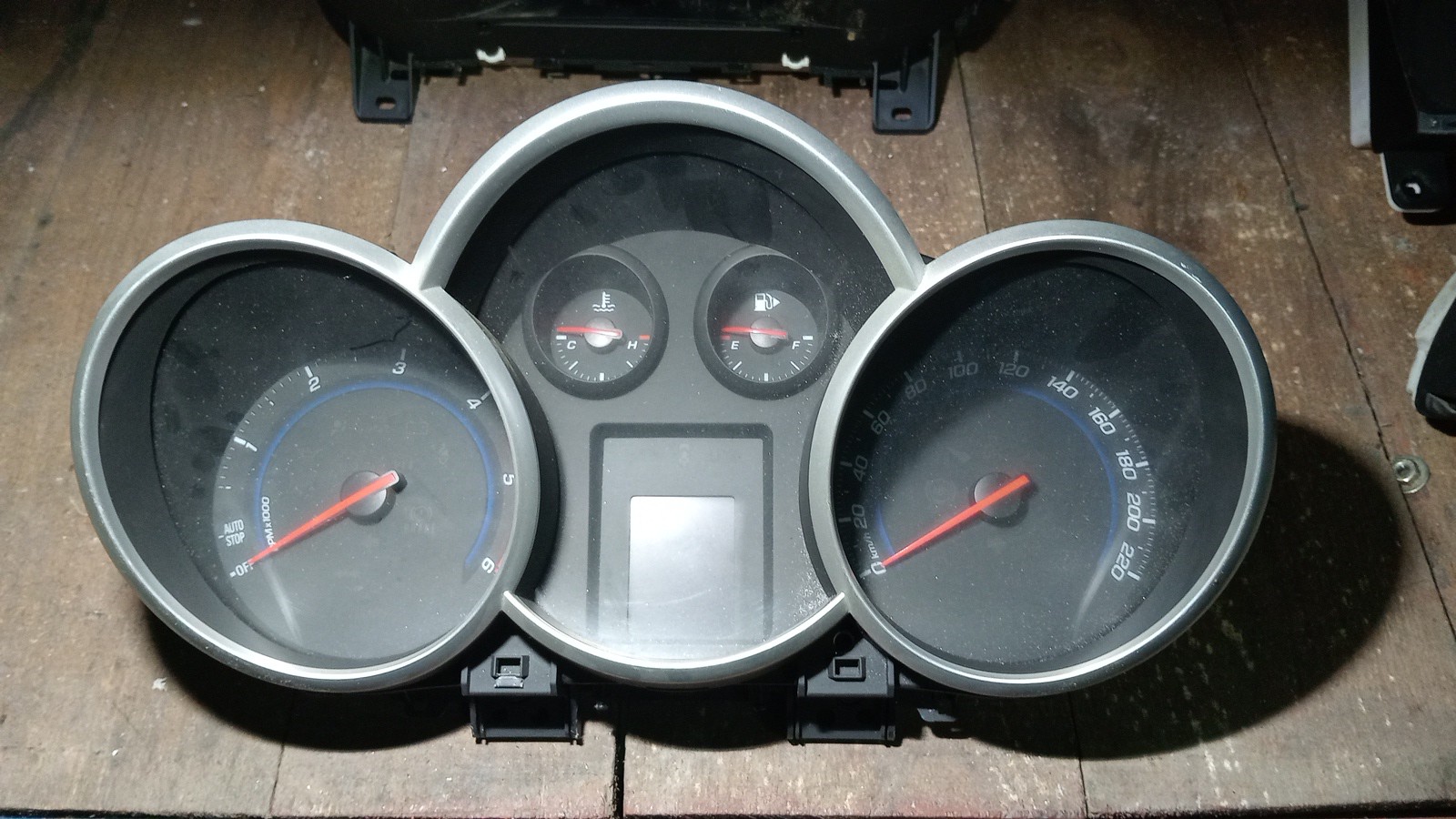 Quadrante CHEVROLET CRUZE Hatchback (J305) | 10 -  Imagem-4