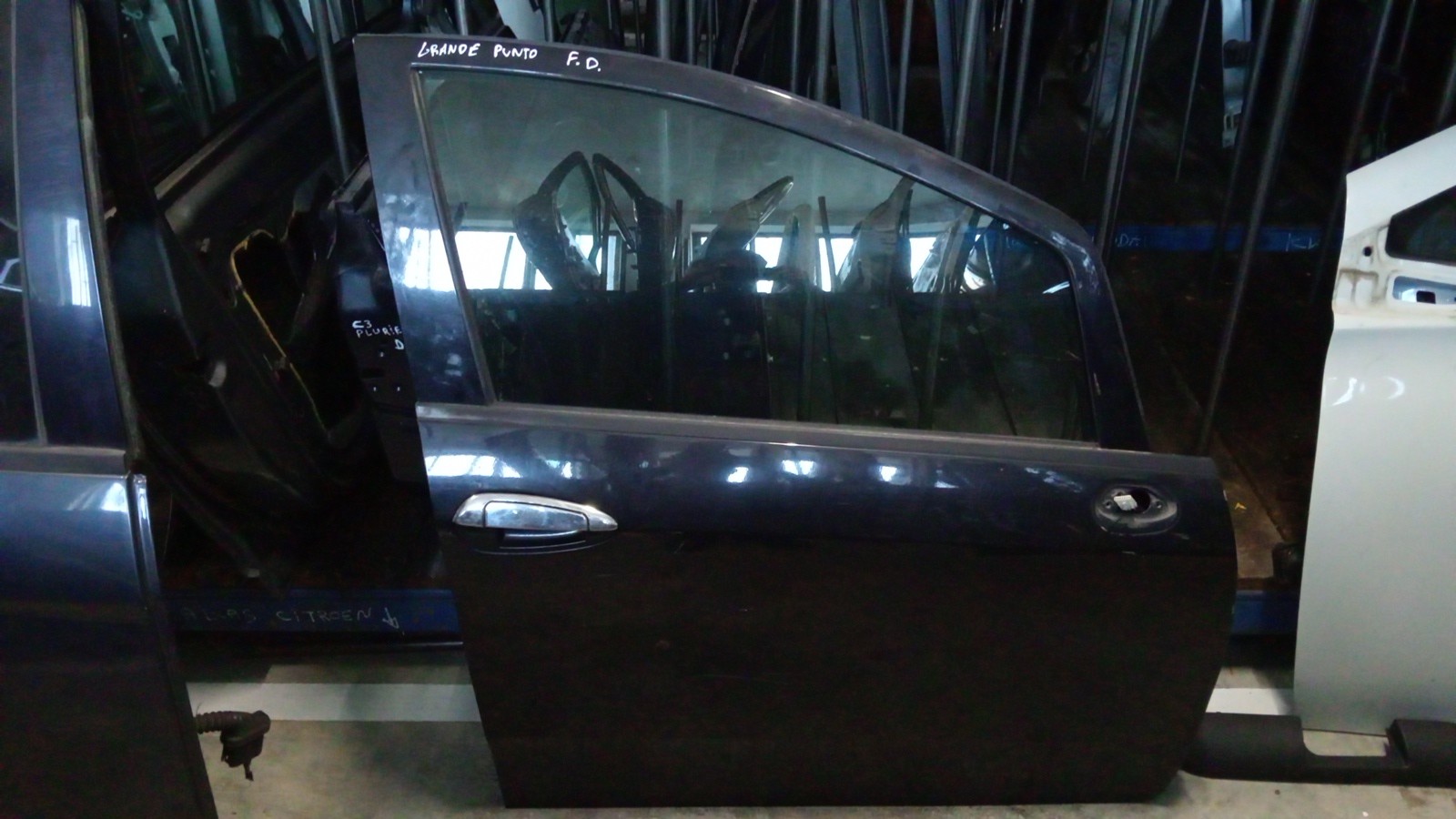 Porta Frente Dto FIAT - ID S_120724