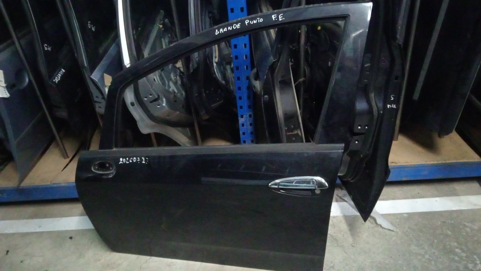 Porta Frente Esq FIAT - ID S_120725