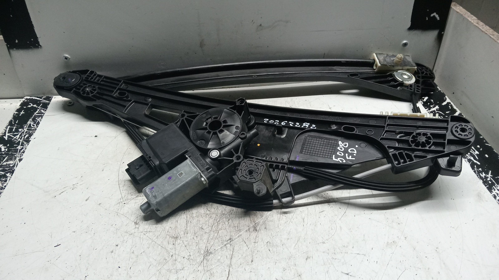 Elevador Frente Dto Electrico PEUGEOT 5008 II | 16 -  Imagem-1