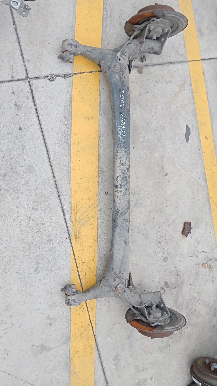 Eixo Traseiro TOYOTA COROLLA (_E12_) | 01 - 07 Imagem-1