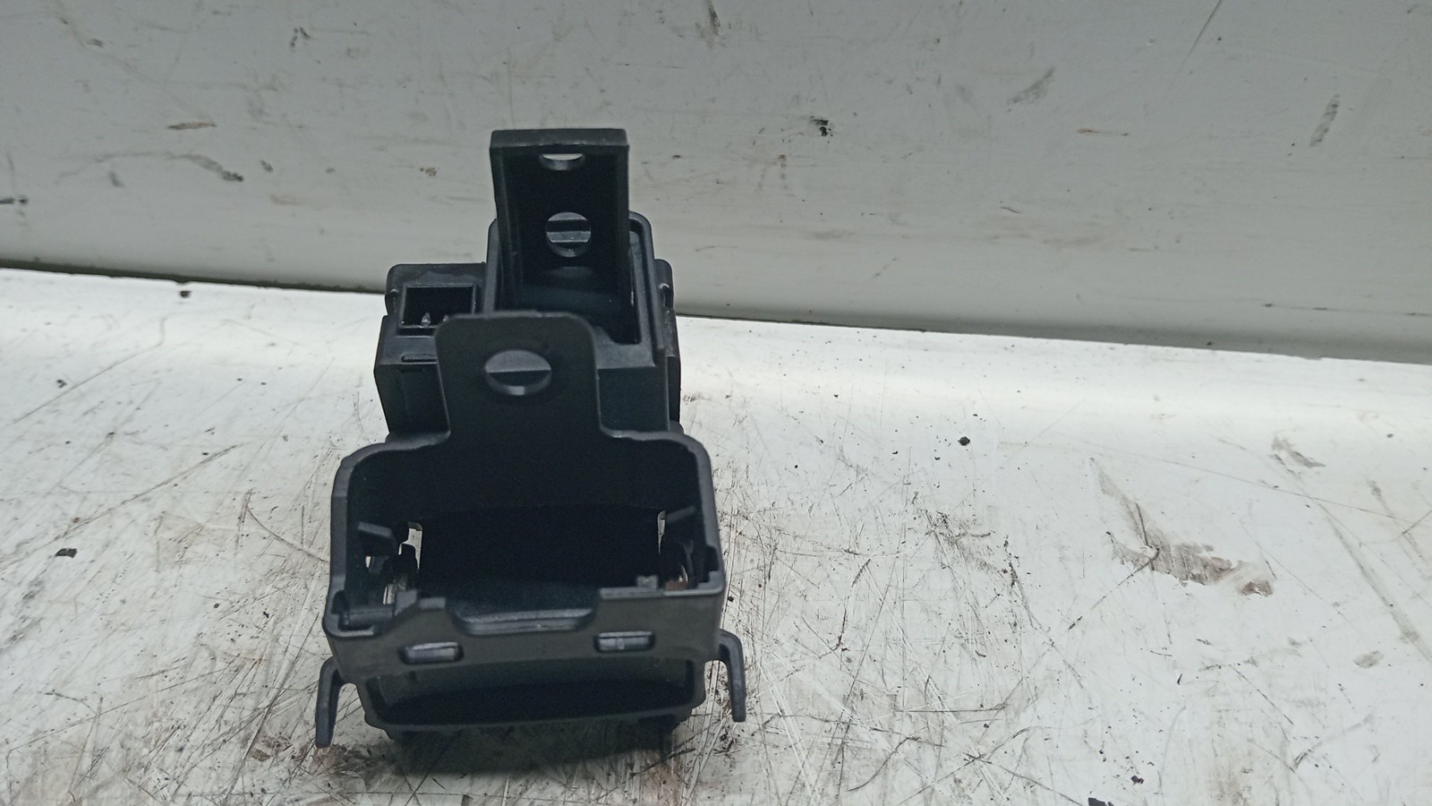 Modulo VOLVO V40 Hatchback (525, 526) | 12 -  Imagem-1