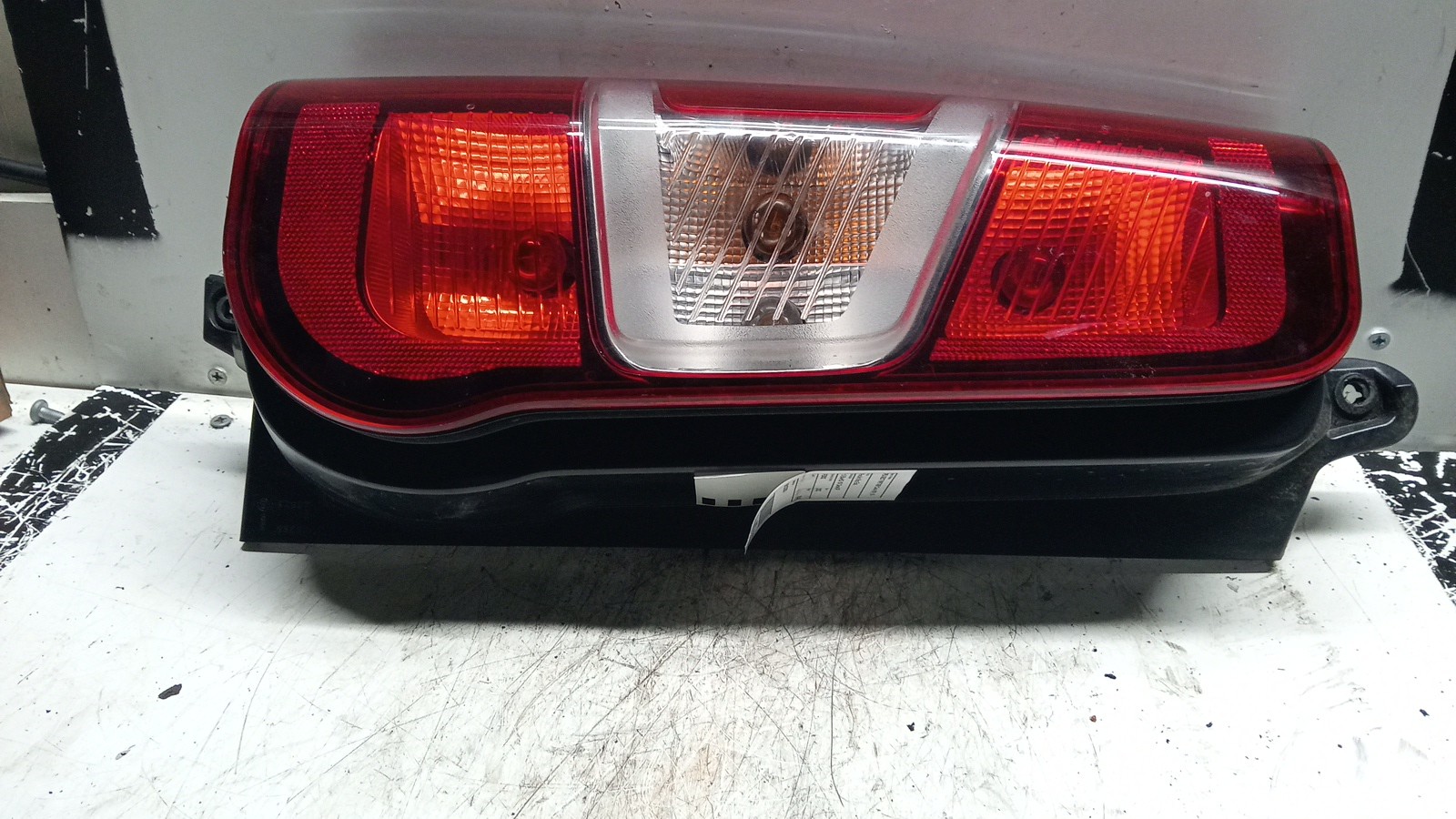 Farolim Stop Esq PEUGEOT - ID S_122629