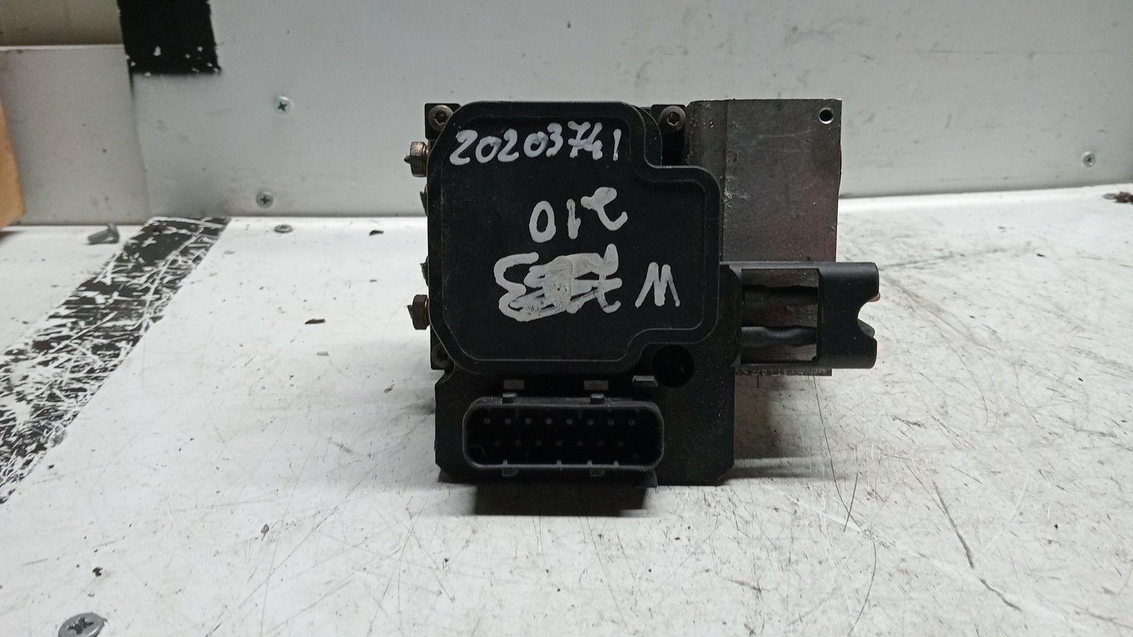 ABS MERCEDES-BENZ - ID S_63740