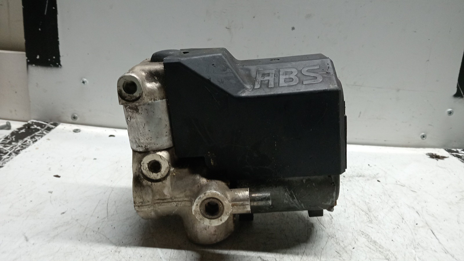 ABS MERCEDES-BENZ 190 (W201) | 82 - 93 Imagem-1