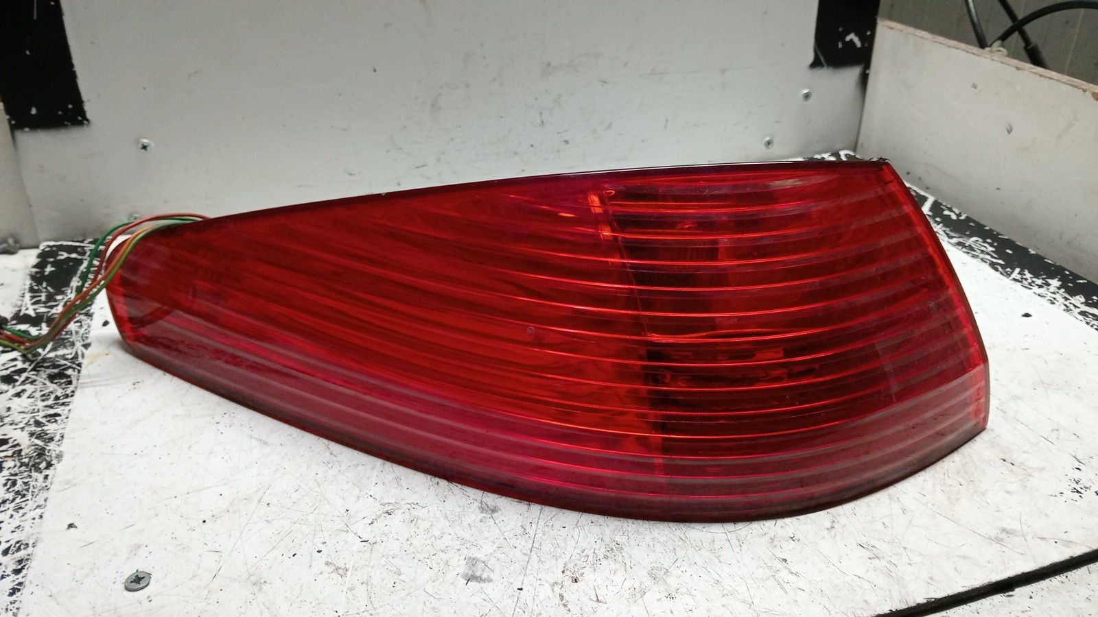 Farolim Stop Esq PEUGEOT - ID S_125730