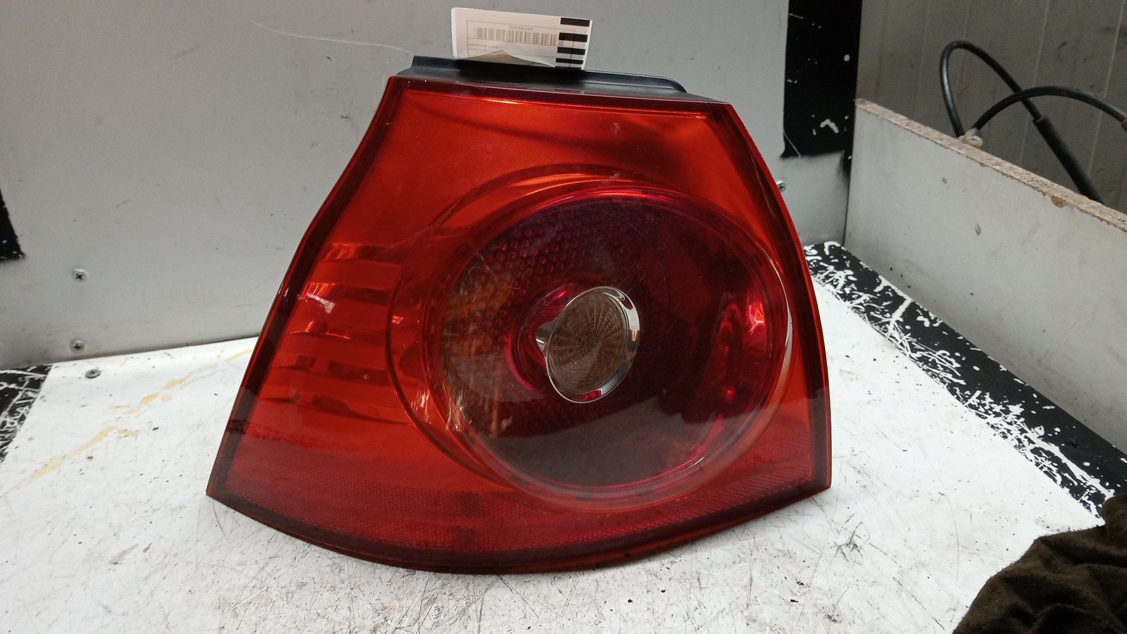 Farolim Stop Esq VOLKSWAGEN - ID S_125743