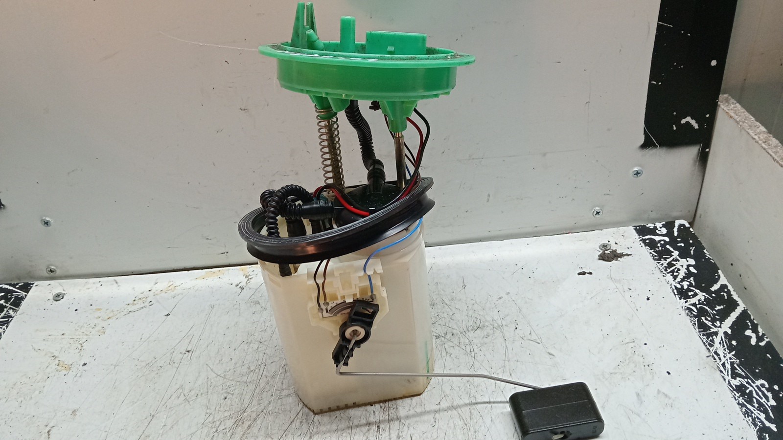 Boia do Combustível VOLKSWAGEN GOLF VII (5G1, BQ1, BE1, BE2) | 12 -  Imagem-1