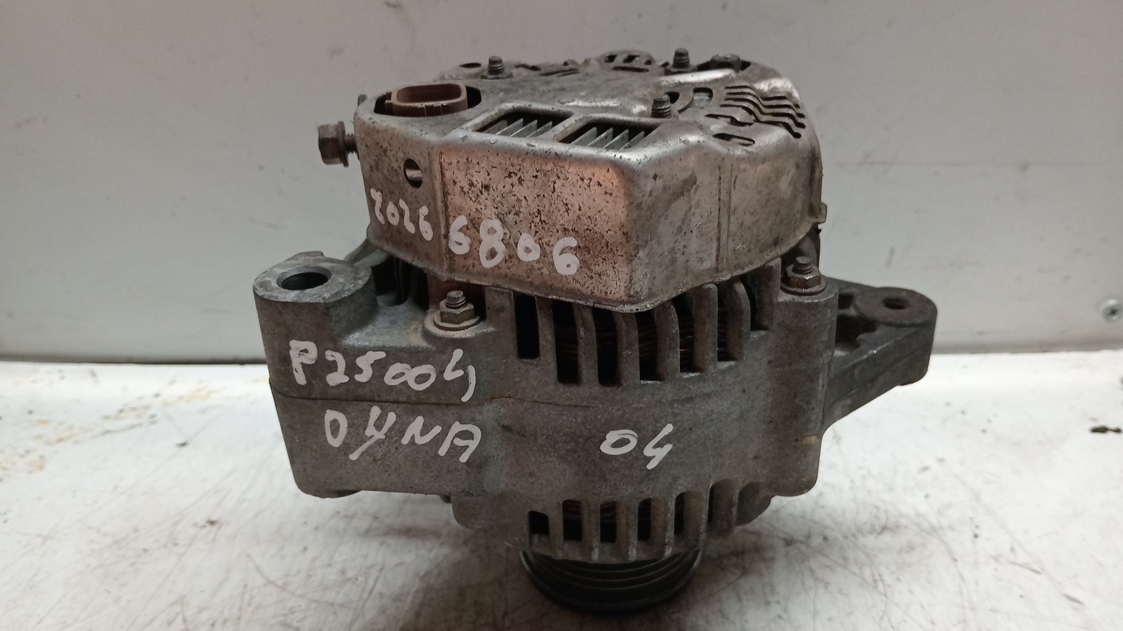 Alternador TOYOTA - ID S_126805