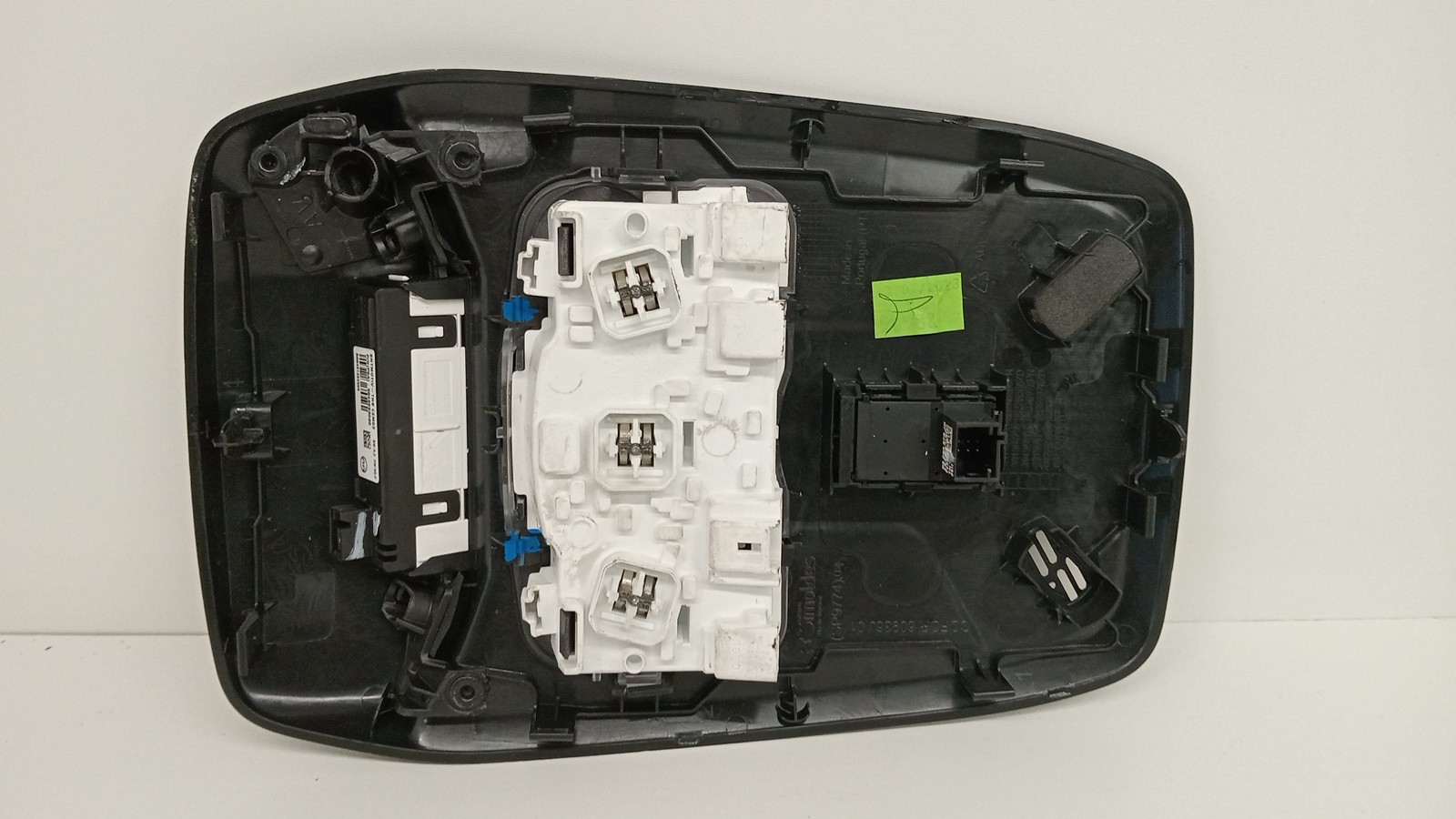 Plafounier PEUGEOT 2008 II (U_) | 19 -  Imagem-1