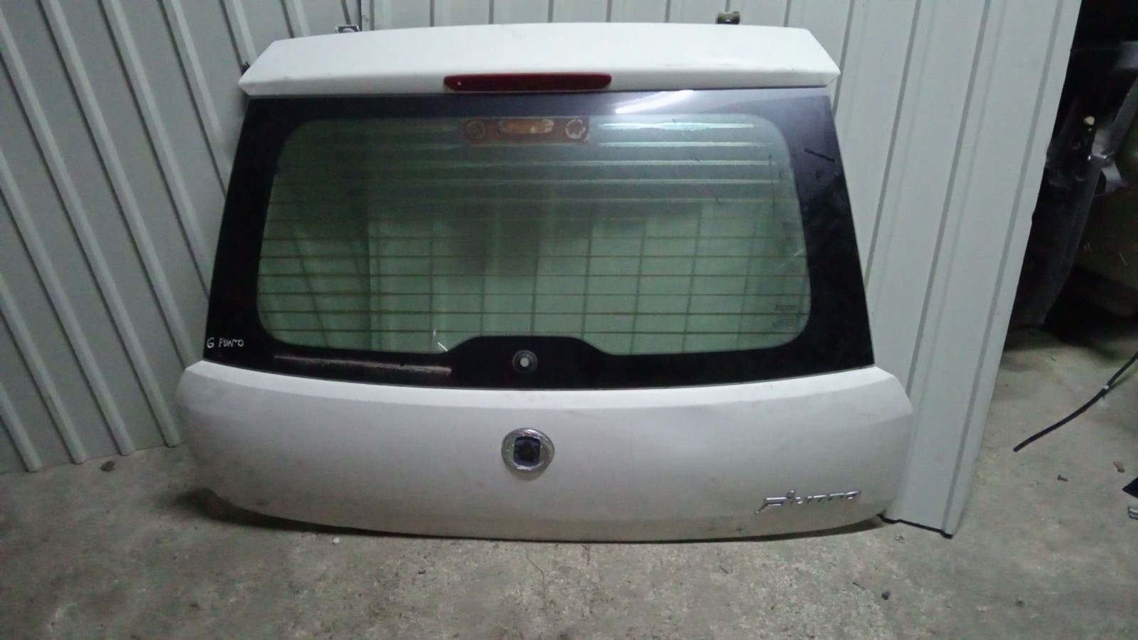 Tampa da Mala FIAT - ID S_128240