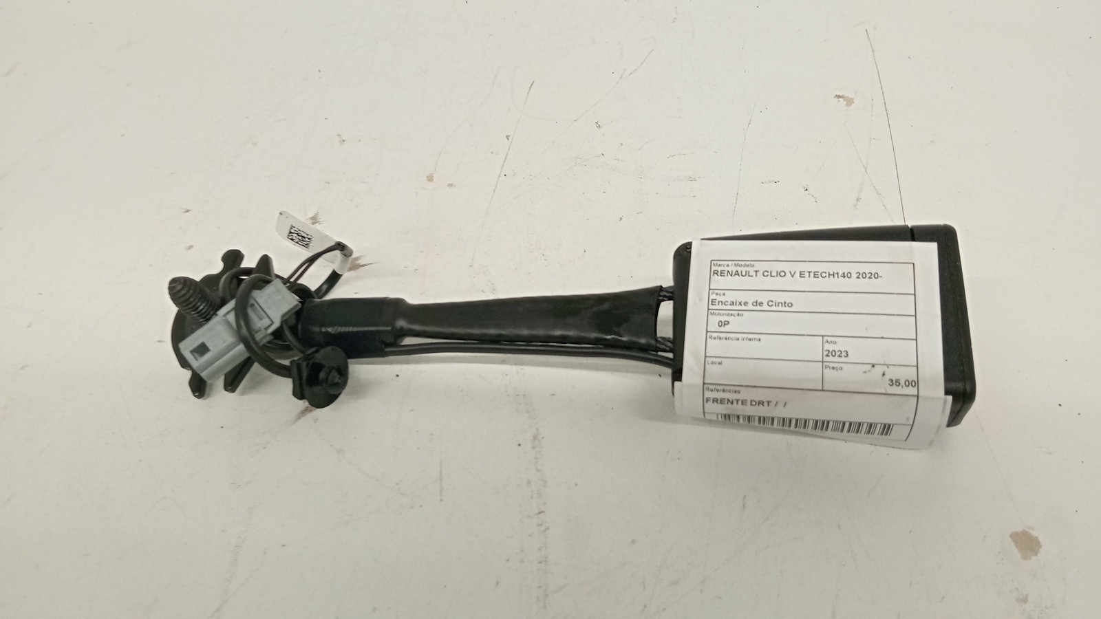 Encaixe de Cinto RENAULT CLIO V ETECH140 2020- Imagem-1