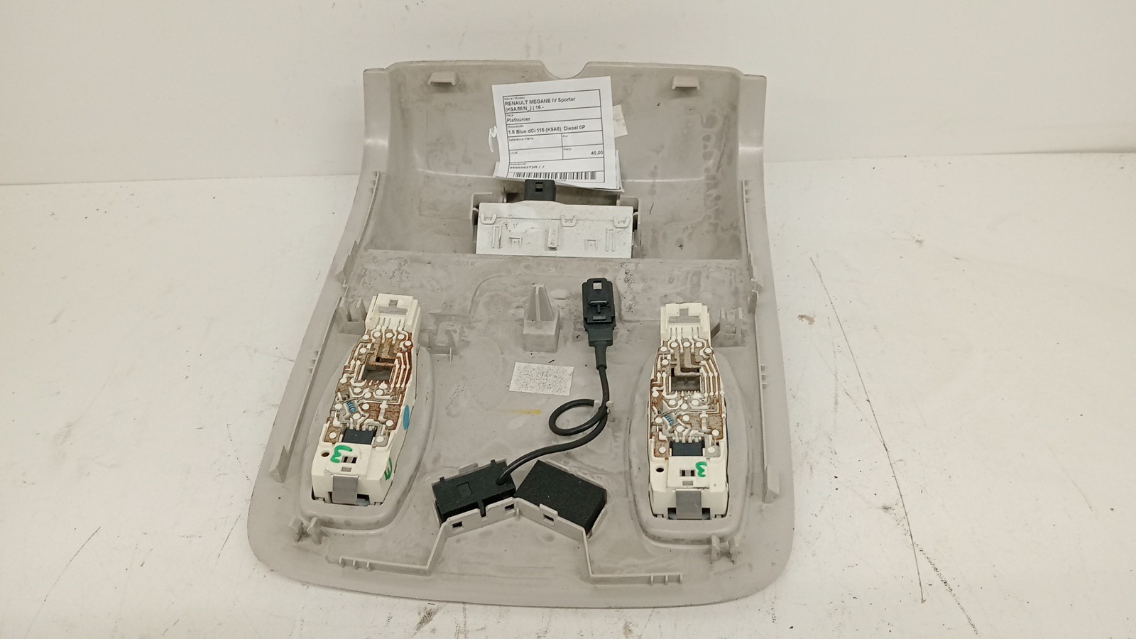 Plafounier RENAULT MEGANE IV Sporter (K9A/M/N_) | 16 -  Imagem-1