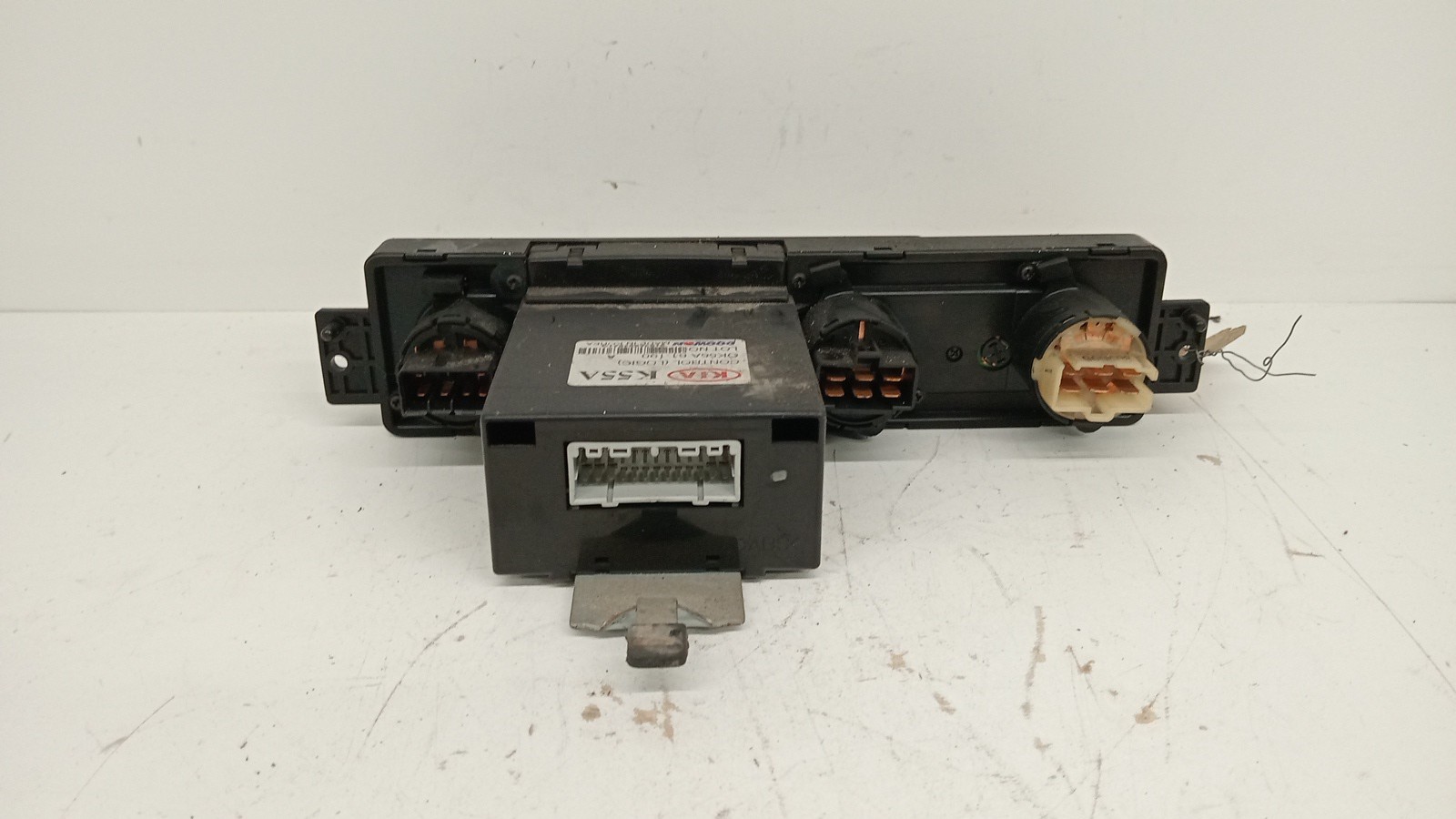 Comando de Chaufagem KIA CARNIVAL I (UP) | 98 - 01 Imagem-1