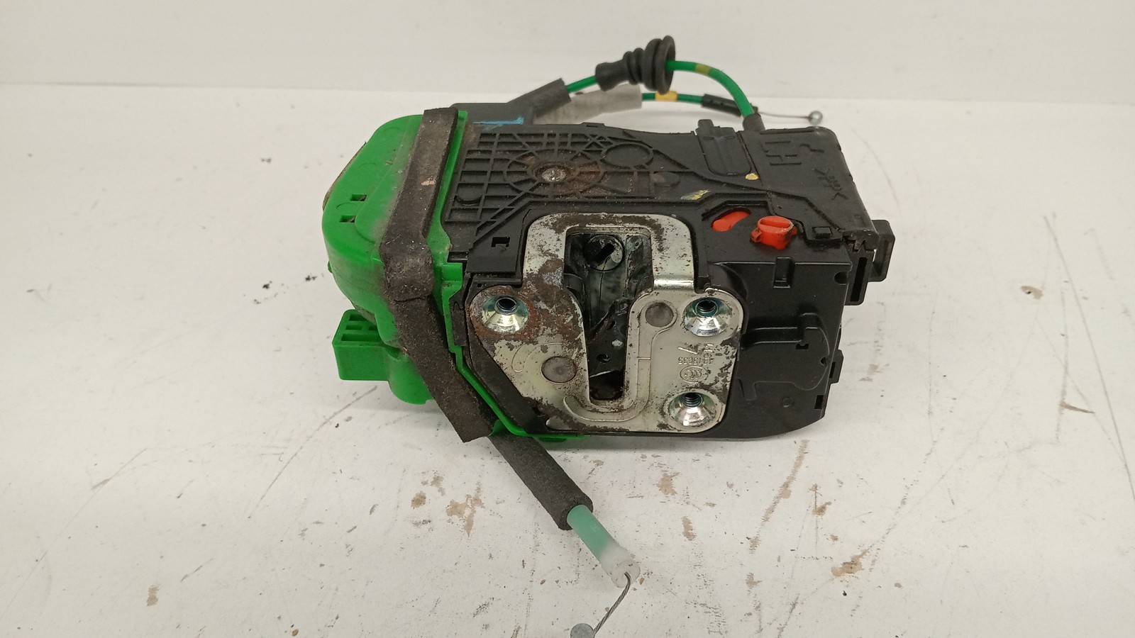 Fecho da Porta Trás Esq HYUNDAI i40 (VF) | 12 -  Imagem-1