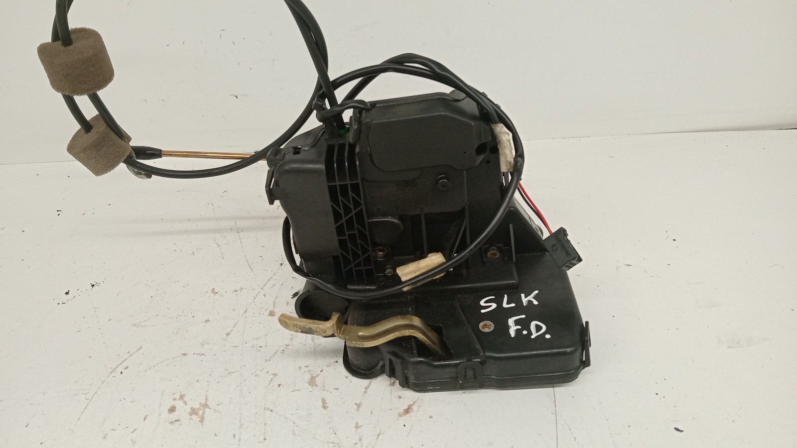 Fecho da Porta Frente Dto MERCEDES-BENZ CLK (C209) | 02 - 10 Imagem-1