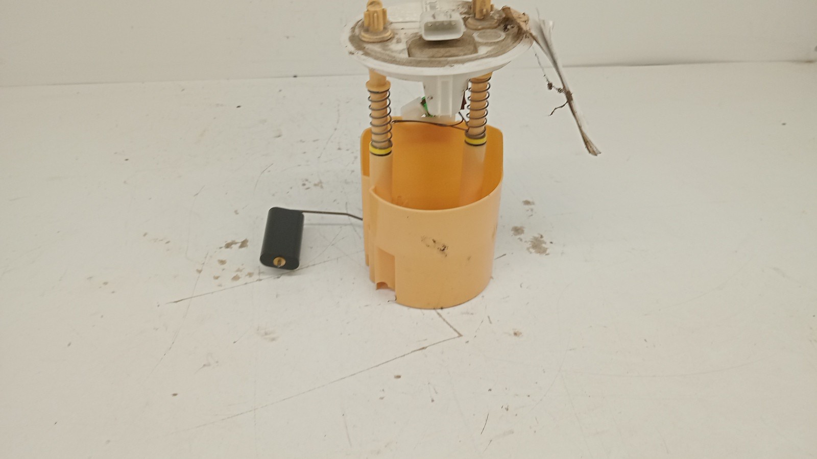 Boia do Combustível RENAULT CLIO III (BR0/1, CR0/1) | 05 -  Imagem-1