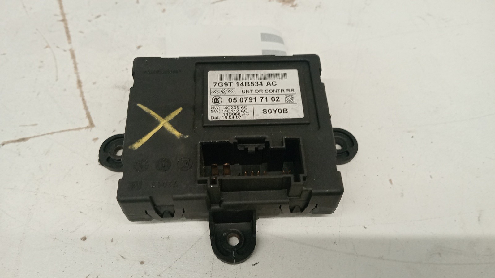 Modulo FORD MONDEO IV (BA7) | 07 - 15 Imagem-1