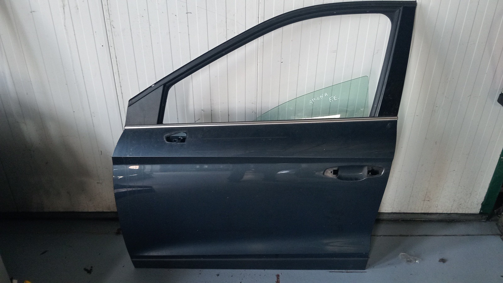 Porta Frente Esq SEAT ARONA (KJ7) | 17 -  Imagem-1