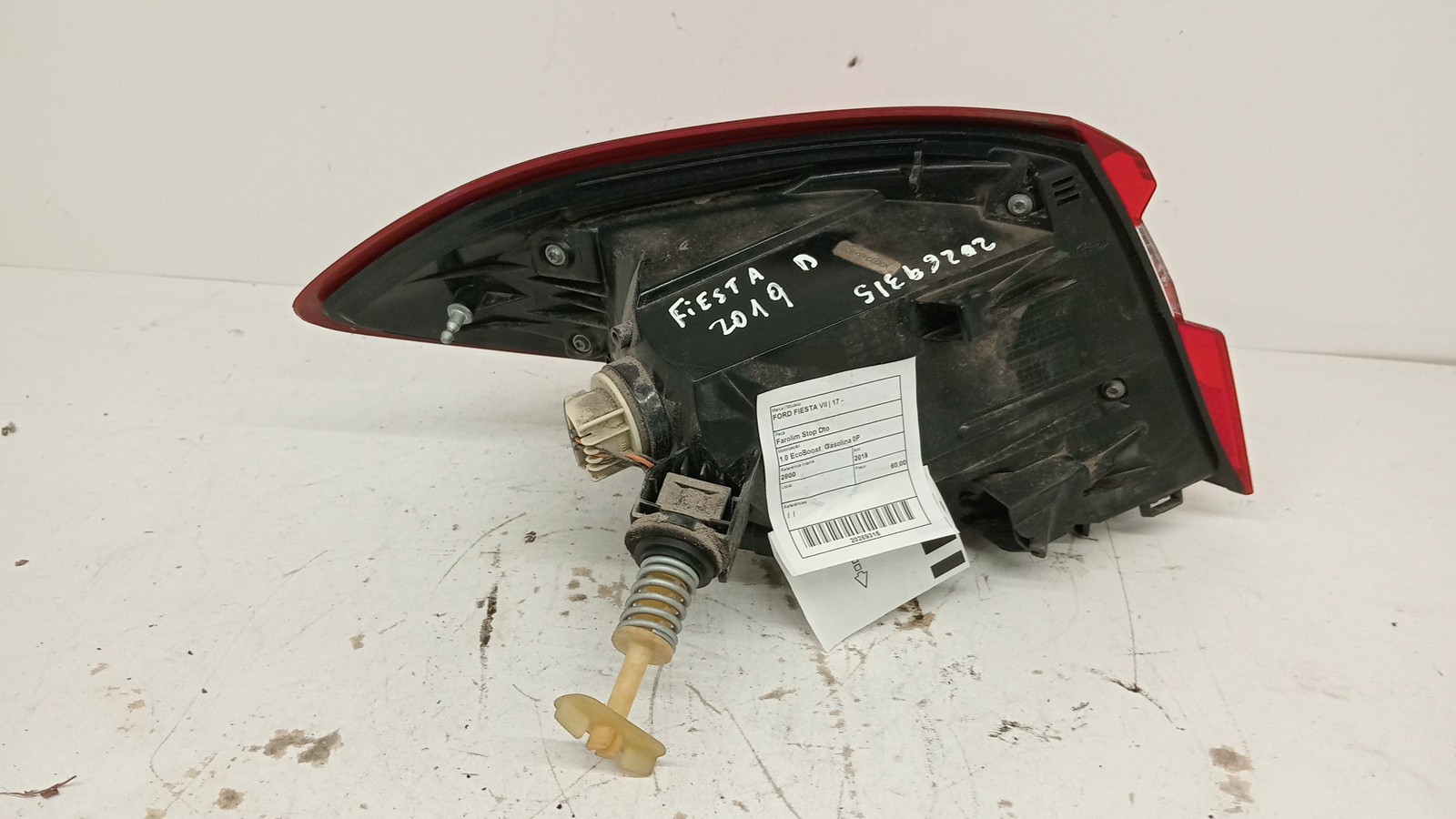 Farolim Stop Dto FORD FIESTA VII | 17 -  Imagem-1