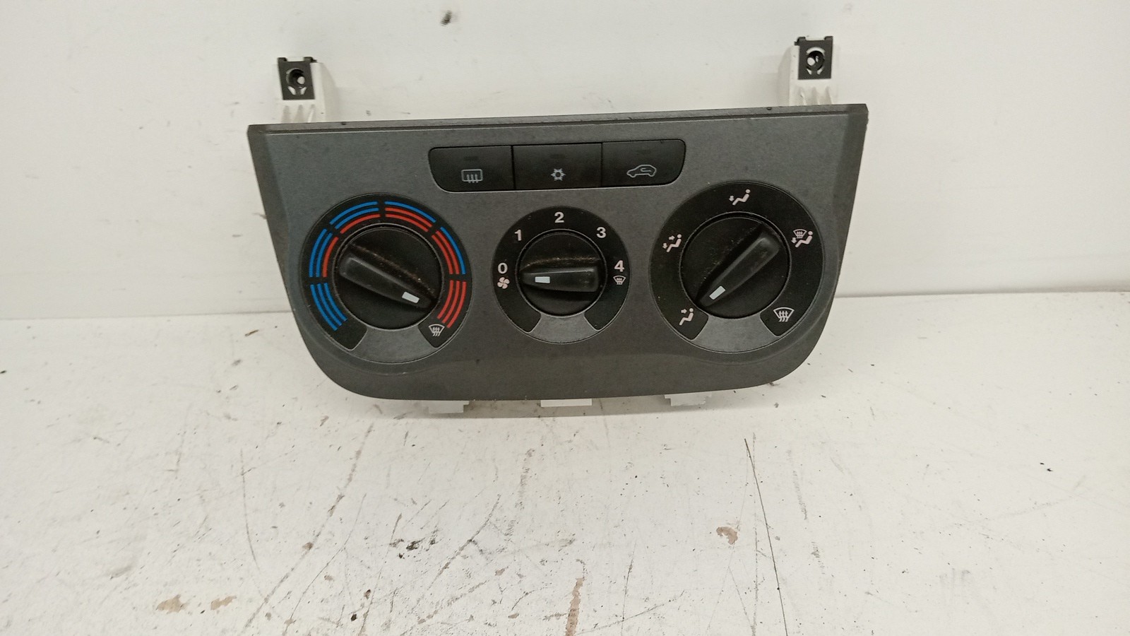 Comando de Chaufagem FIAT GRANDE PUNTO (199_) | 05 -  Imagem-1